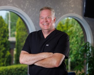 Dr. Scott Langdon